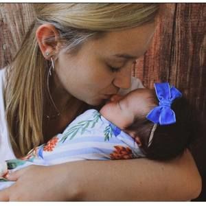 Meet your Posher, Elaina